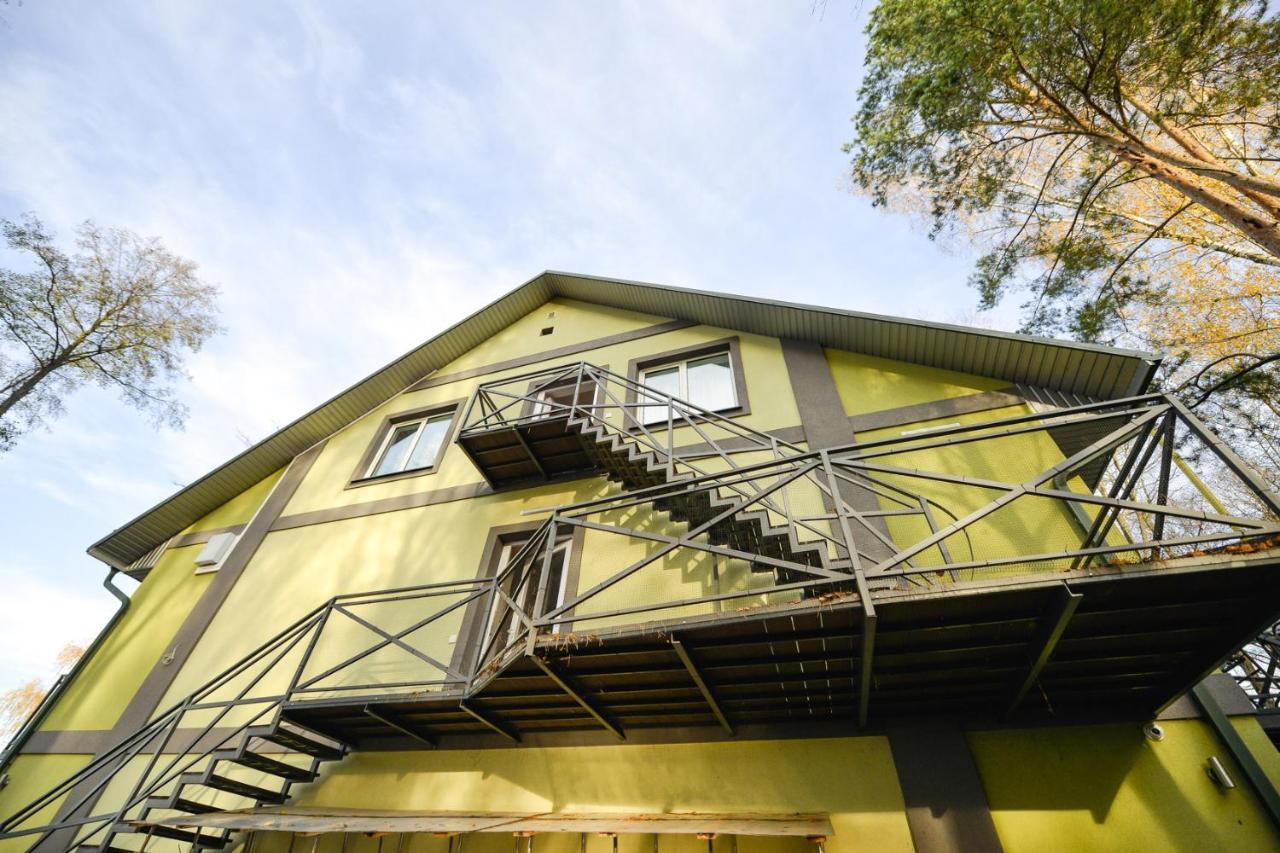 Forest Hotel Polis'ke Bagian luar foto